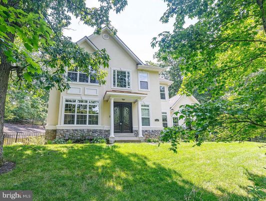 Backyard, Exterior, Facade, Farmhouse