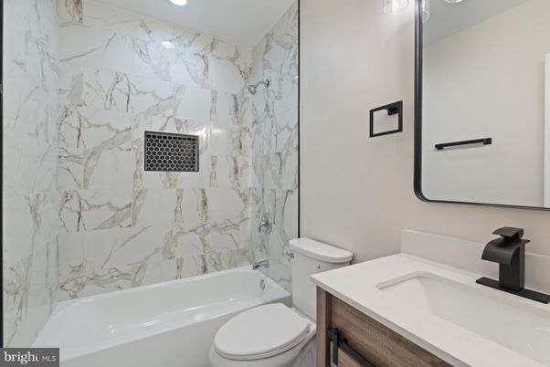 Bathroom, Interior, Marble Walls, Recessed Lighting