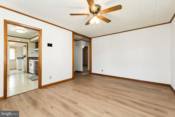 Empty room, Interior, Kitchen, Wood Texture Flooring