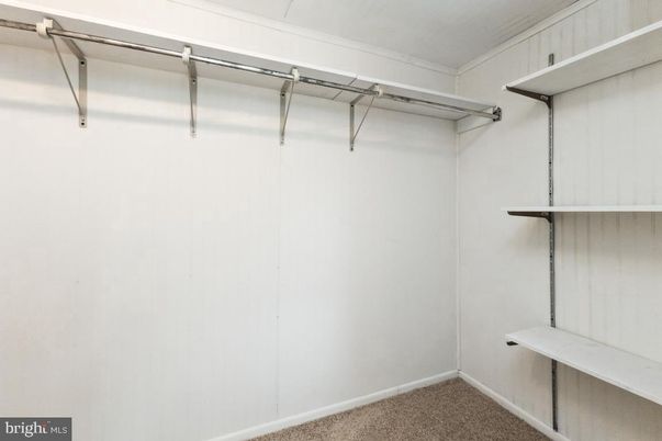 Interior, Walk-in Closets