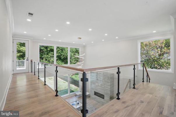 Interior, Pendant Lights, Recessed Lighting, Wood Texture Flooring