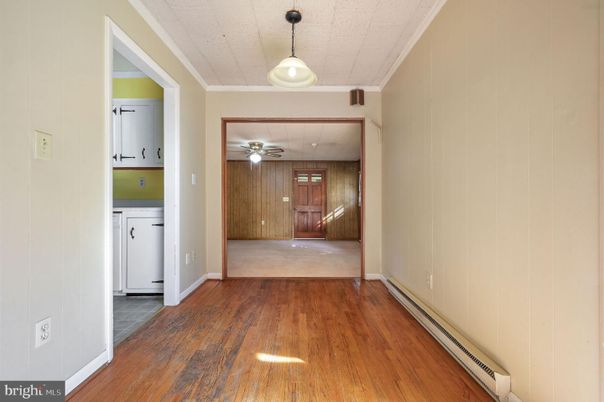 Empty room, Interior, Wood Texture Flooring, Wooden Walls