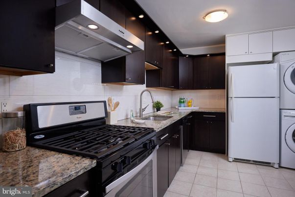 Interior, Kitchen, Washer