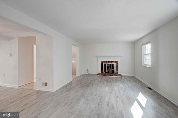 Empty room, Fireplace, Interior, Wood Texture Flooring