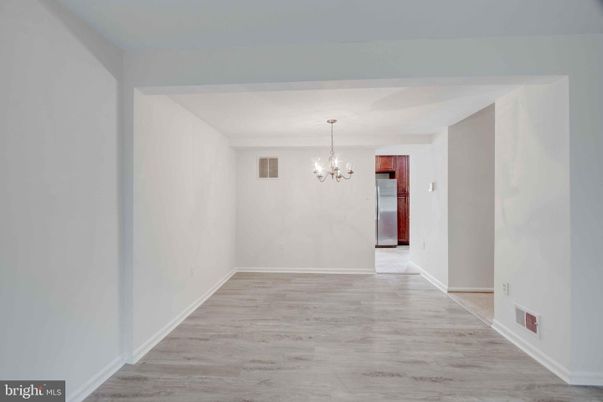 Chandelier, Empty room, Interior, Wood Texture Flooring