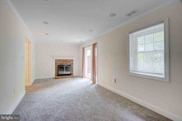 Empty room, Fireplace, Interior, Recessed Lighting