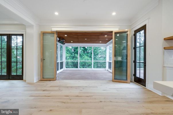 Empty room, Interior, Recessed Lighting, Wooden Ceilings, Wood Texture Flooring