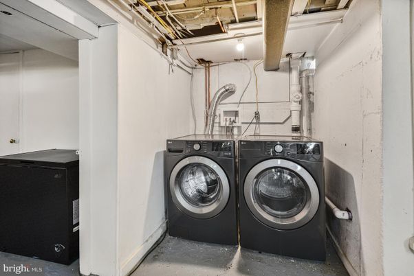 Interior, Washer