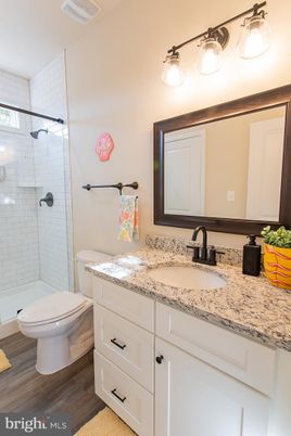 Bathroom, Dual Sink Vanities, Interior, Wood Texture Flooring