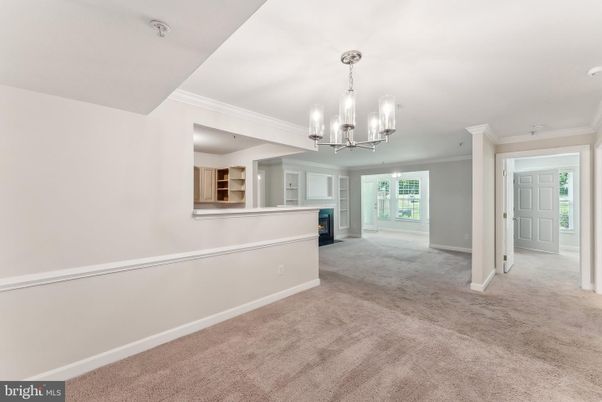 Chandelier, Empty room, Interior