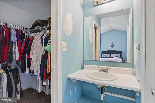 Bathroom, Interior, Walk-in Closets