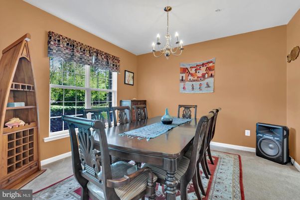 Chandelier, Dining room, Interior