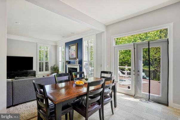 Dining room, Fireplace, Interior