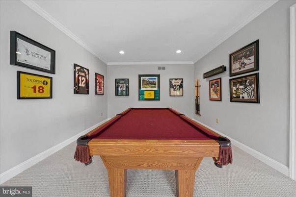 Billiard Table, Game Room, Interior, Recessed Lighting