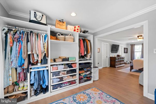 Interior, Recessed Lighting, Walk-in Closets, Wood Texture Flooring