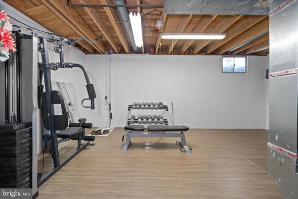 Fitness Equipment, Interior, Wooden Beams, Wooden Ceilings, Wood Texture Flooring