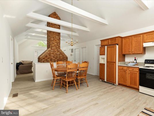 Chandelier, Dining room, Interior, Kitchen, Pendant Lights, Wood Texture Flooring