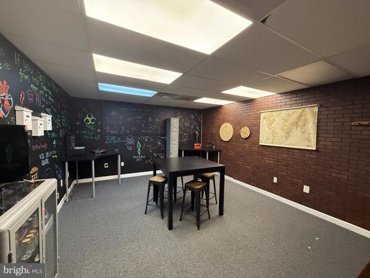 Dining room, Interior, Recessed Lighting, Stone Walls