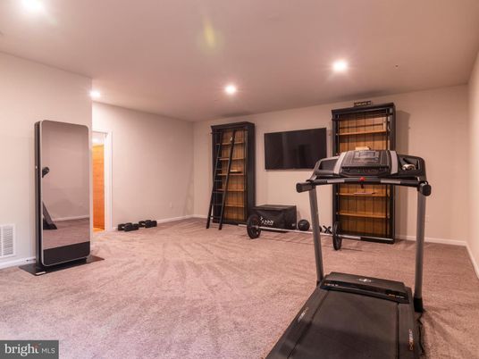 Fitness Equipment, Interior, Recessed Lighting