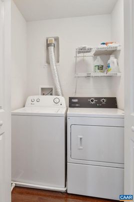 Interior, Utility Closets, Washer, Wood Texture Flooring