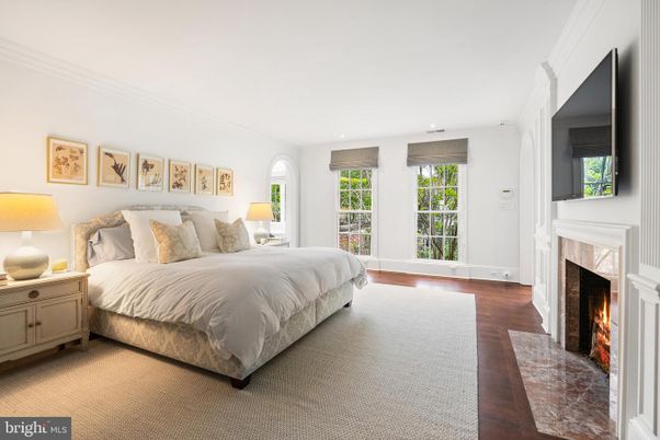 Bedroom, Fireplace, Interior, Recessed Lighting, Wood Texture Flooring