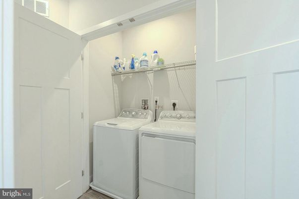 Interior, Utility Closets, Washer