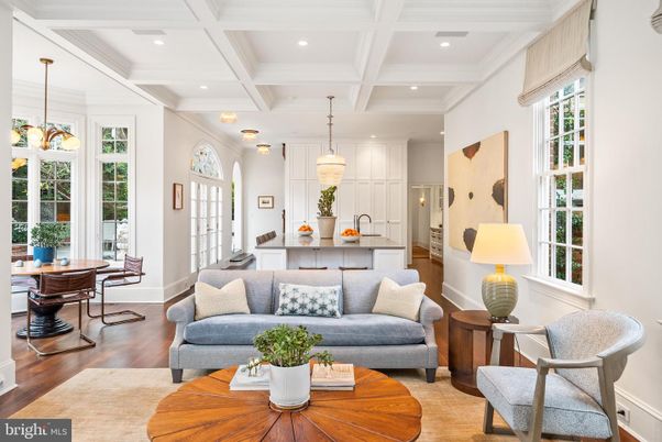 Interior, Living room, Pendant Lights, Recessed Lighting, Wood Texture Flooring