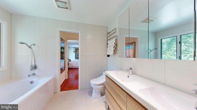 Bathroom, Dual Sink Vanities, Interior, Wood Texture Flooring
