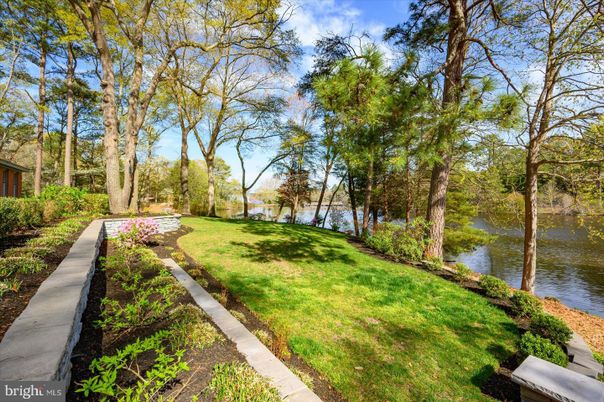 Backyard, Exterior, Water