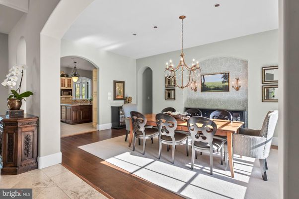 Chandelier, Dining room, Interior, Recessed Lighting, Wood Texture Flooring