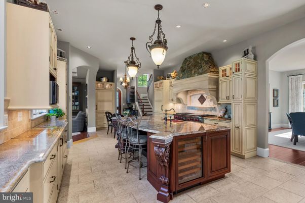 Fireplace, Interior, Kitchen, Pendant Lights, Recessed Lighting
