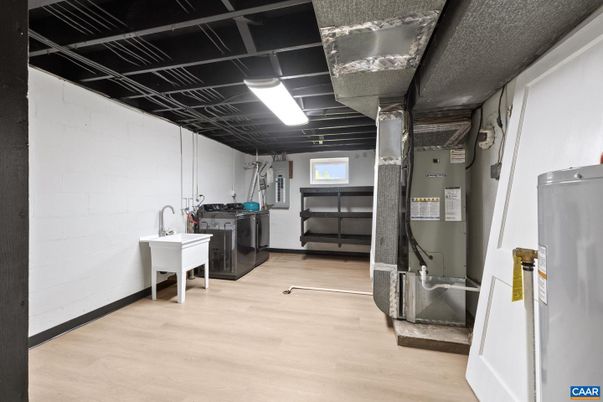 Interior, Washer, Wood Texture Flooring
