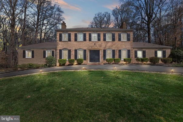 Backyard, Exterior, Facade, Brick Facade, Georgian