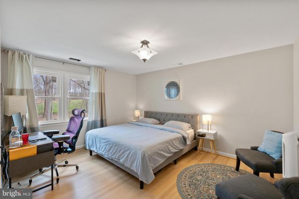 Bedroom, Home Office, Interior, Wood Texture Flooring