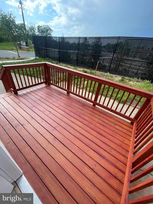 Exterior, Wood Texture Flooring
