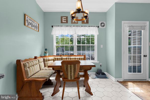 Dining room, Interior, Pendant Lights