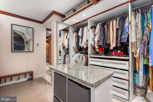 Interior, Recessed Lighting, Walk-in Closets