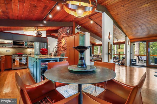 Dining room, Interior, Kitchen, Stainless Steel Appliances, Wooden Beams, Wooden Ceilings, Wood Texture Flooring