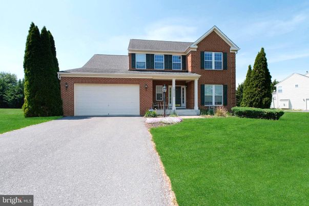 Attached, Exterior, Facade, Brick Facade, Brick Traditional
