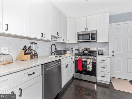 Interior, Kitchen, Stainless Steel Appliances, Wood Texture Flooring