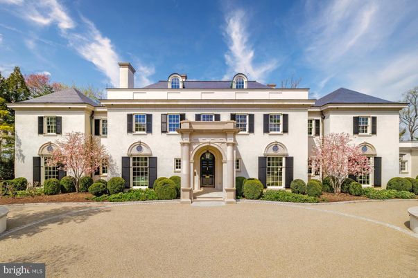 Exterior, Facade, French Provincial