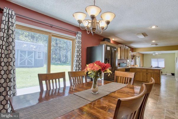 Chandelier, Dining room, Interior, Kitchen, Recessed Lighting