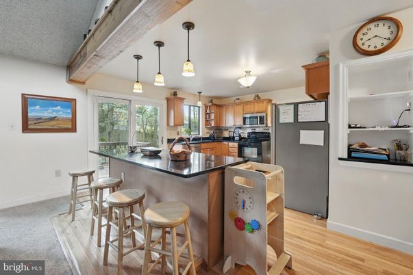 Interior, Kitchen, Pendant Lights, Wood Texture Flooring