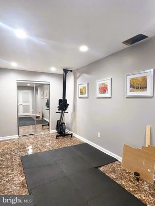 Fitness Equipment, Interior, Recessed Lighting