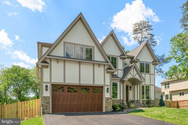 Attached, Exterior, Facade, Tudor Revival