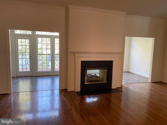 Empty room, Fireplace, Interior, Wood Texture Flooring
