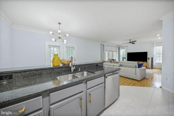 Interior, Kitchen, Living room, Pendant Lights, Recessed Lighting, Wood Texture Flooring