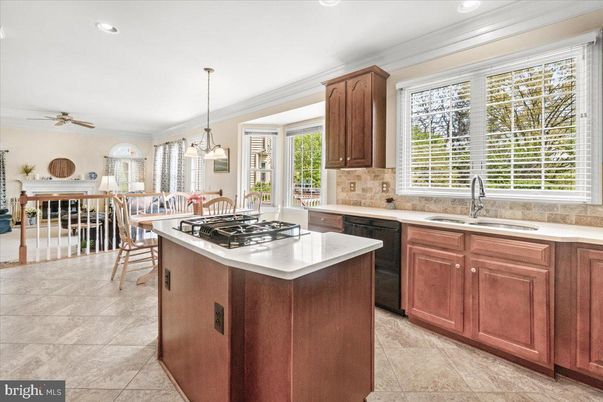 Dining room, Interior, Kitchen, Pendant Lights, Recessed Lighting