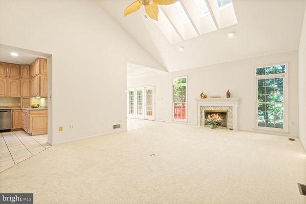 Empty room, Fireplace, Interior, Kitchen, Recessed Lighting