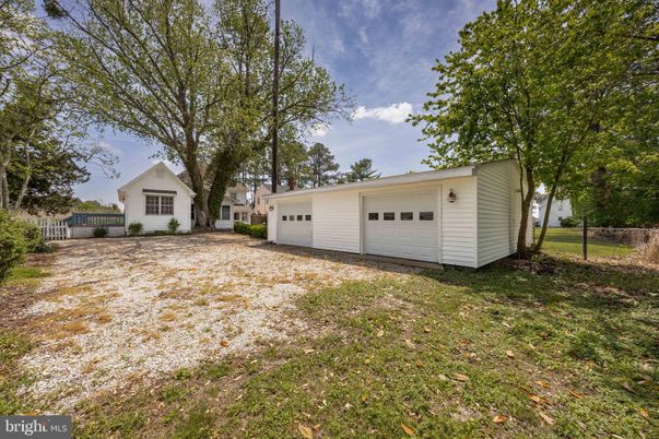 Backyard, Detached Garage, Exterior